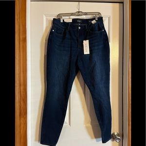 Judy Blue Therma Denim Jeans 👖- BNWT! Size 14W.